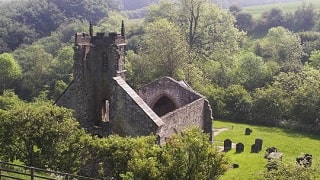 500年前に消滅したイギリスの村の不気味な謎